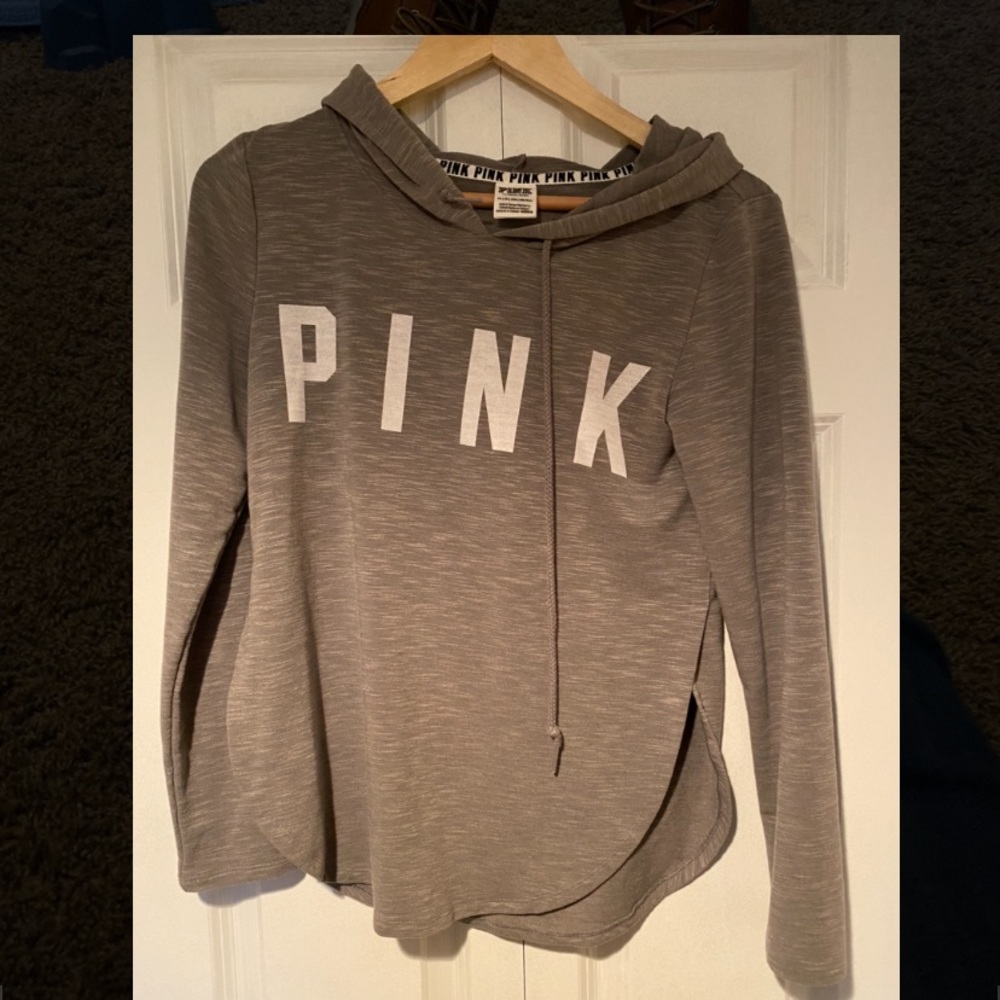 Pink hoodie with slit